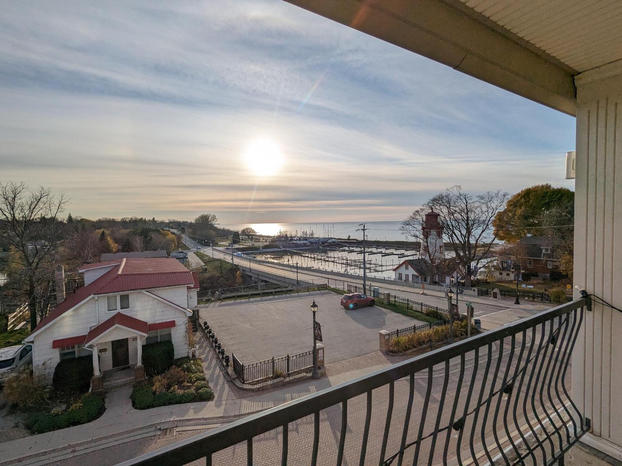 Inn At The Harbour Kincardine Exterior foto
